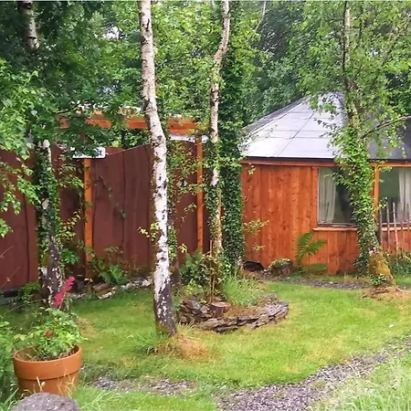 Сasa de vacaciones Unique Retreat Sleeps 2 With Hot Tub & Pets Ok *